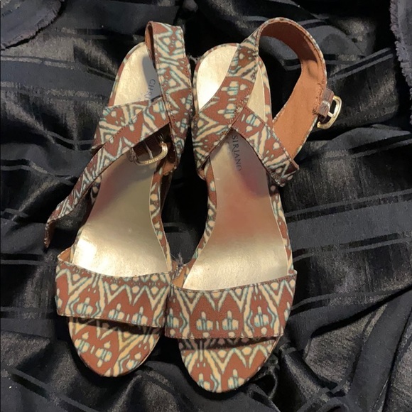 Wedges - Picture 1 of 4
